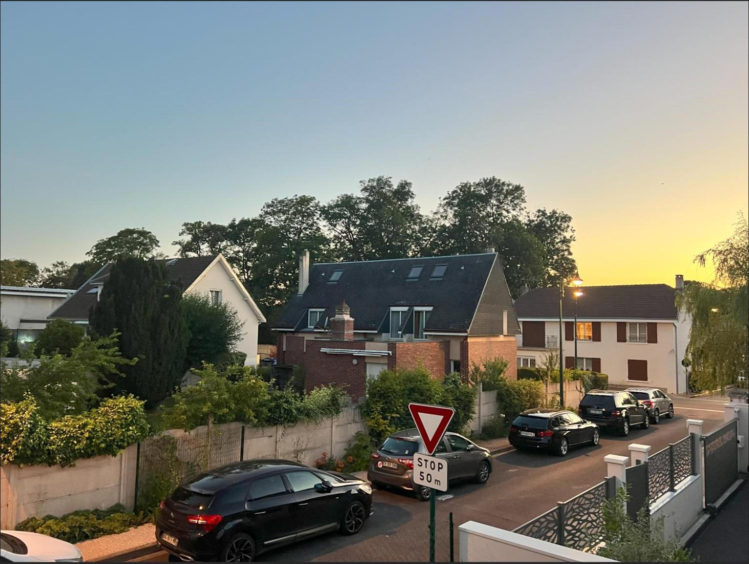 Belle Maison Avec Jardin ! Bezannes Eksteriør bilde